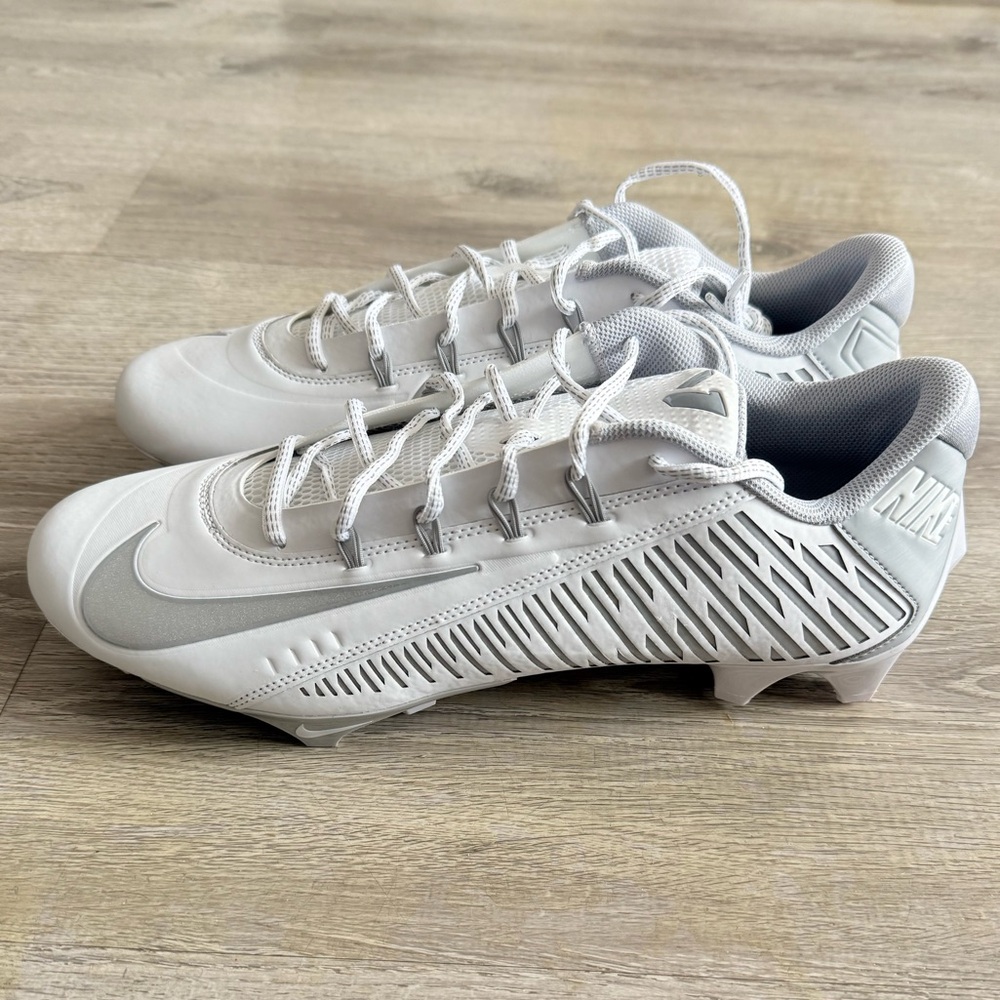 Nike apor Edge Pro 360 VC White Metallic Silver DO6294-100 Size 7.5